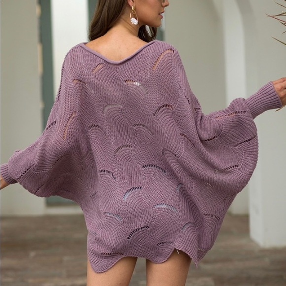 Dolman Sleeved Sweater - Picture 4 of 6